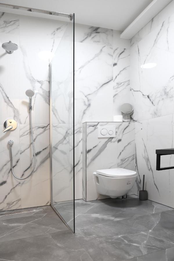 Brand New Apartment With Private Pool Njivice Esterno foto