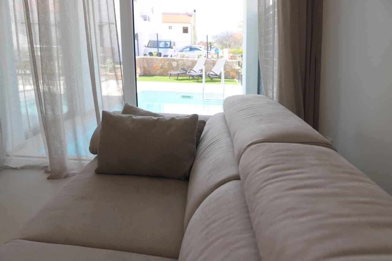 Brand New Apartment With Private Pool Njivice Esterno foto